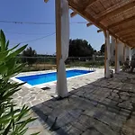 Kefalonia Olive House Private Pool ヴィラ *